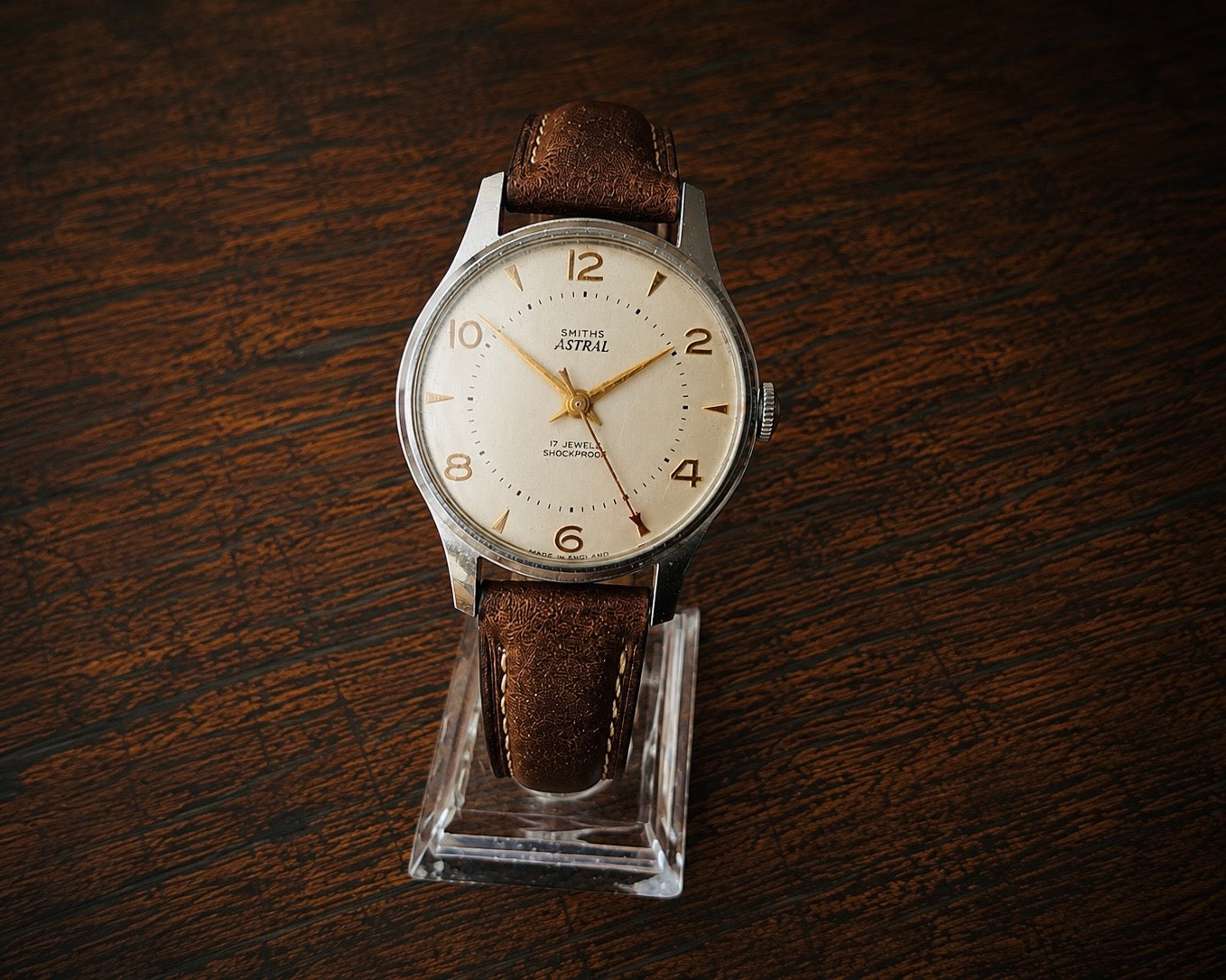 【美品・オリジナルBOX・購入証明書付】Smiths Astral T152｜1962年製｜Cal.400 17石｜英国製｜機械式時計