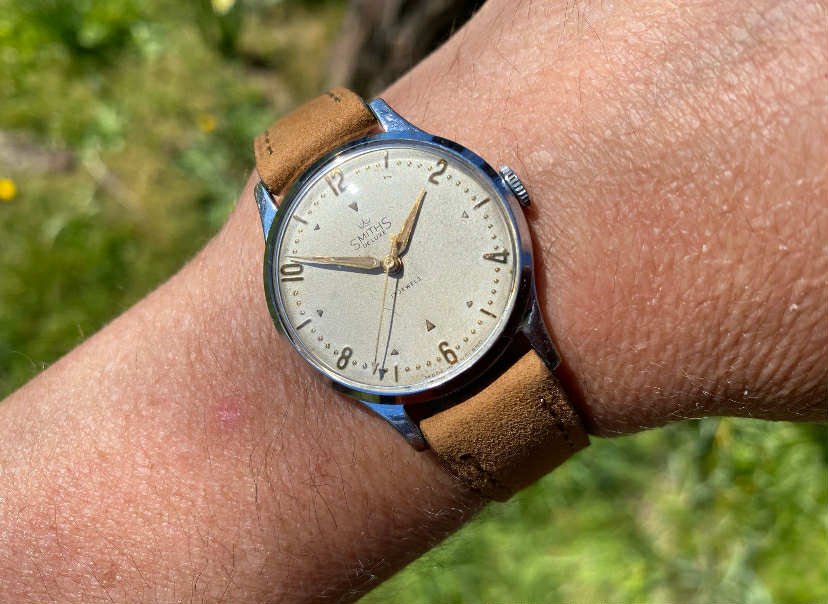 イギリス取寄せ品】 Smiths Deluxe A258 （1955年） – The Mews Antiques