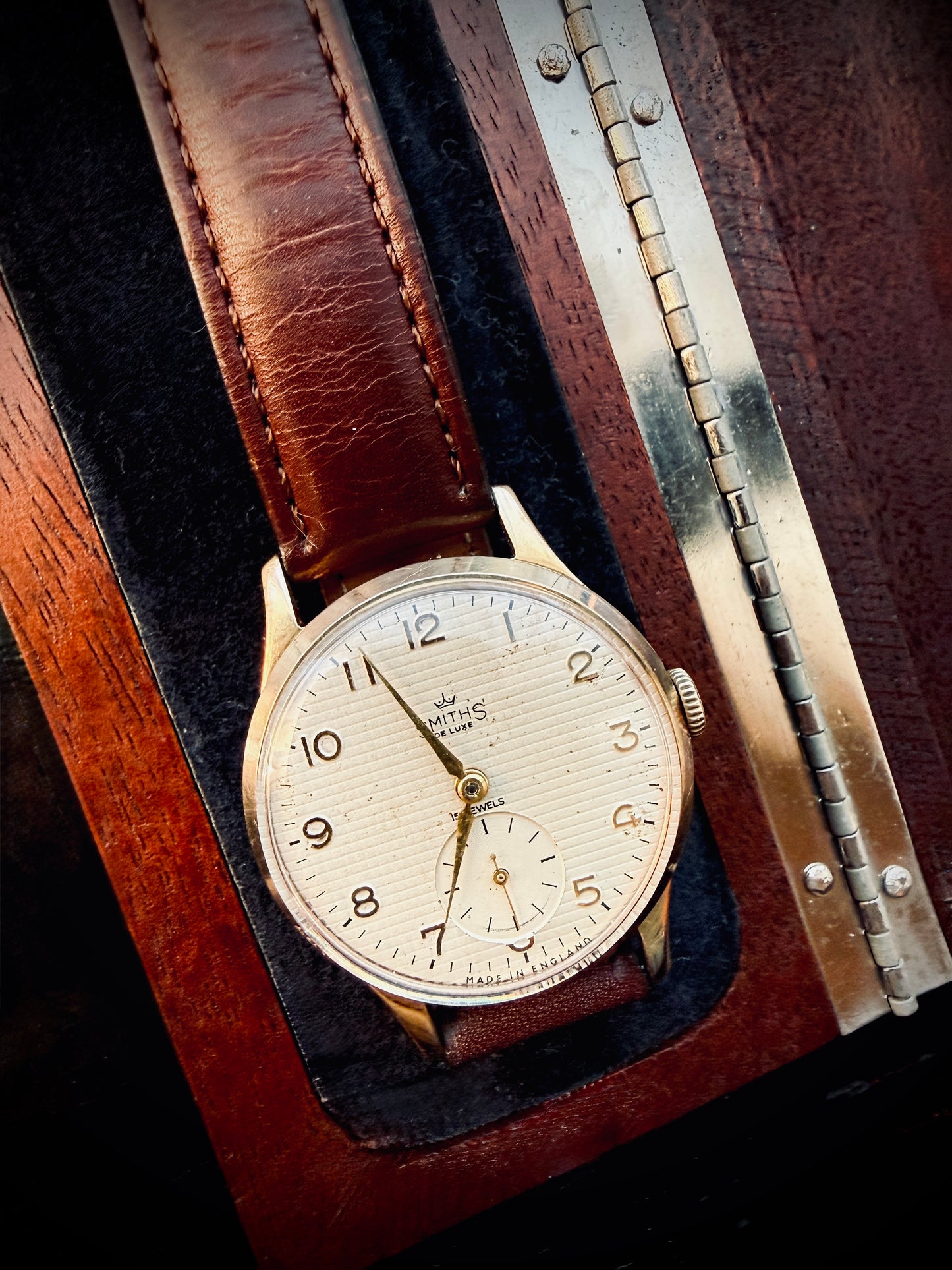 【日本在庫品】 Smiths De Luxe 15 Jewels（1950年代）